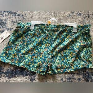 Women’s shorts